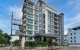 O2 Hotel Maesot
